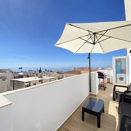 Centro Life Seaview Casasol 네르하